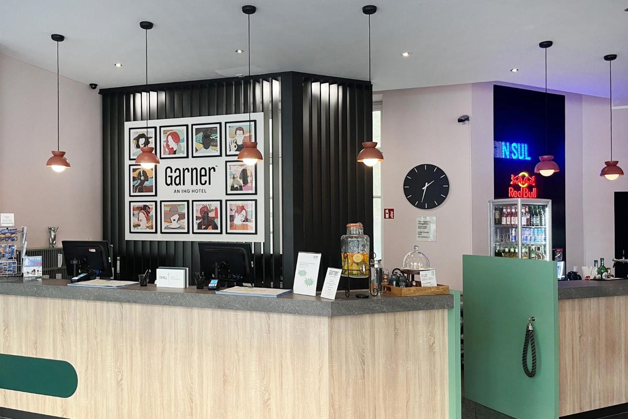 Garner - Checkpoint Charlie By Ihg