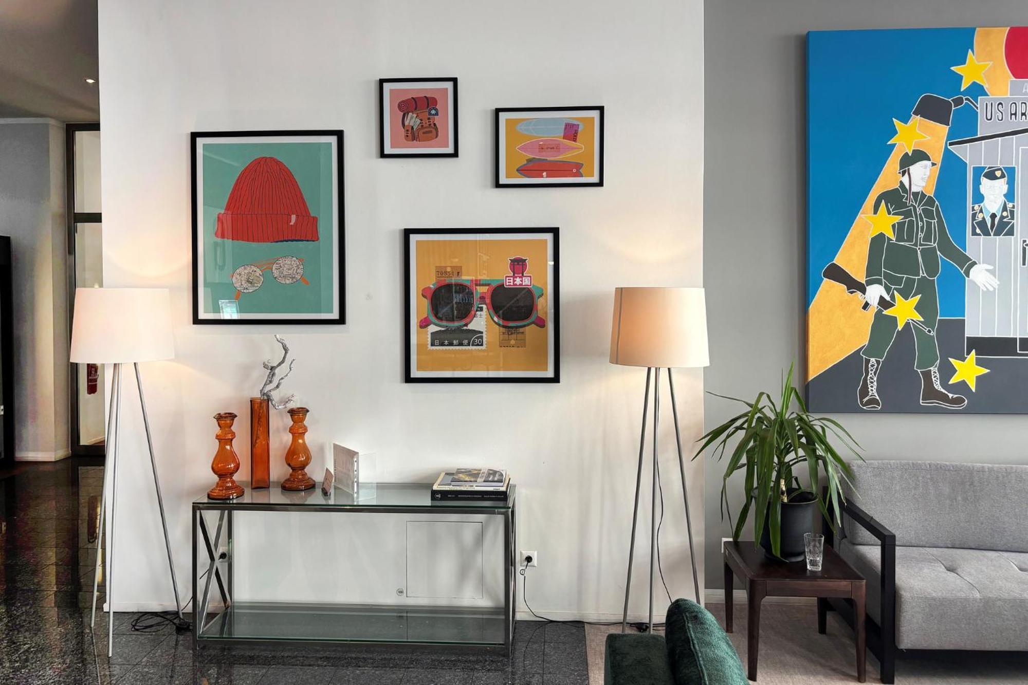 Garner - Checkpoint Charlie By Ihg 4* Berlin
